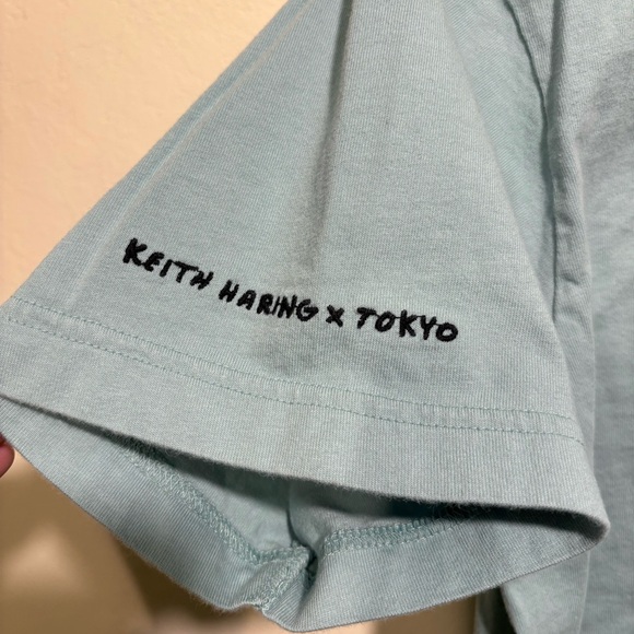 Uniqlo X Keith Haring Tokyo Japan Kuyakusho Street Teal Blue Green Tee Medium - Picture 4 of 5